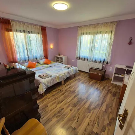 Gogalova Apartment *