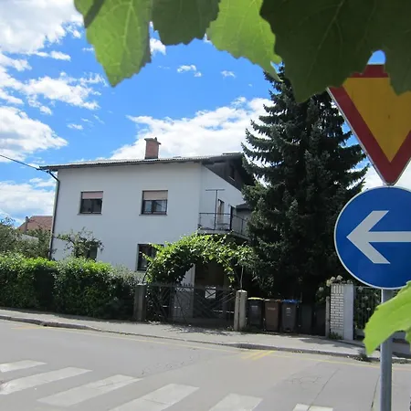 Gogalova Apartment